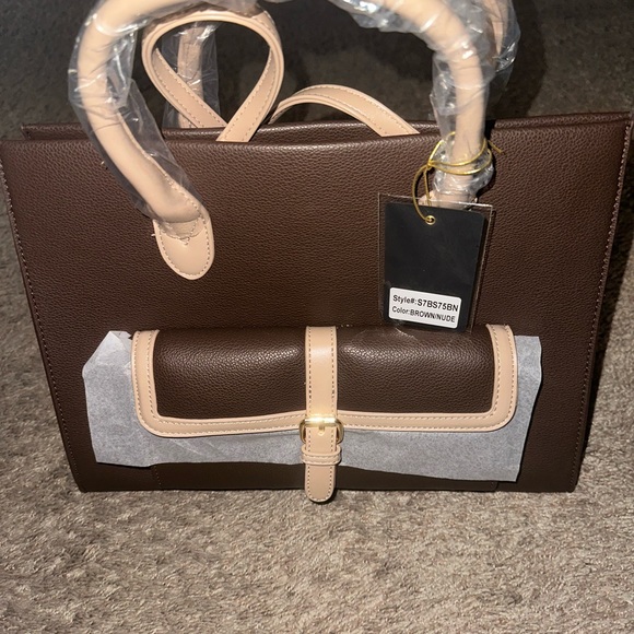 Veda Two-Tone Buckle Medium Satchel Bag - Picture 4 of 6